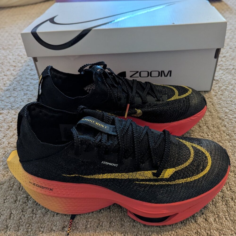 NIB Nike Women's Alphafly 2 Size 7.5